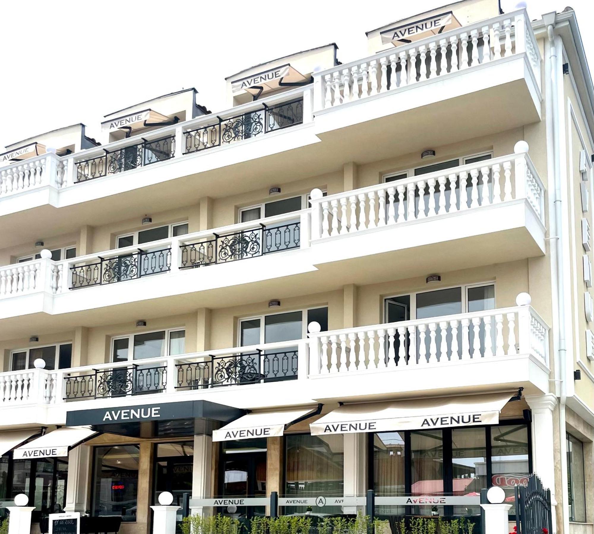 Hotel AVENUE Ravda Buitenkant foto